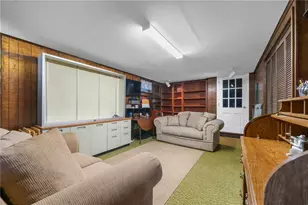 2847 Fairfield Dr, Allentown City, PA 18103 - Photo 17