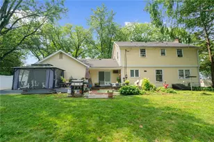 2847 Fairfield Dr, Allentown City, PA 18103 - Photo 23