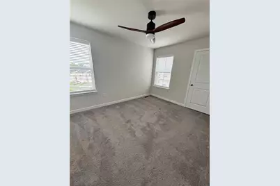 7569 Clayton Avenue, Coopersburg Boro, PA 18036 - Photo 15
