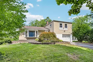 2428 Nottingham Rd, Bethlehem, PA 18017 - Photo 1
