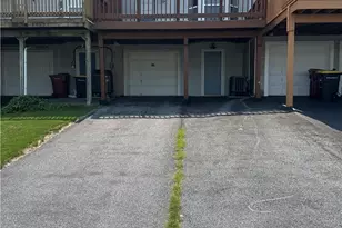 309 Hill Rd, Whitehall Township, PA 18052 - Photo 7