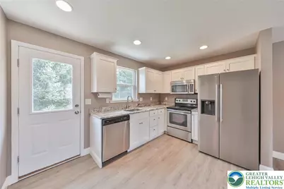 312 Central Park Avenue, Bethlehem City, PA 18018 - Photo 7