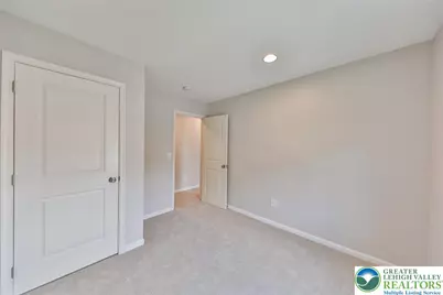 312 Central Park Avenue, Bethlehem City, PA 18018 - Photo 25
