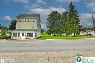 726 Garibaldi Ave, Roseto Boro, PA 18013 - Photo 1