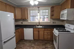 655 Dorothy Ave, Bethlehem City, PA 18015 - Photo 3