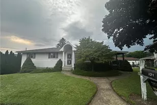 104 Mackie Ln, Taylor, PA 18517 - Photo 5