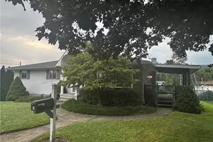 104 Mackie Ln, Taylor, PA 18517 - Photo 7