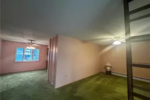104 Mackie Ln, Taylor, PA 18517 - Photo 11