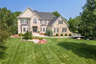 129 Chase Hollow Dr, Bushkill Twp, PA 18064 - Photo 51