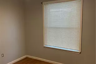 123 E Elizabeth Ave, Bethlehem City, PA 18018 - Photo 3