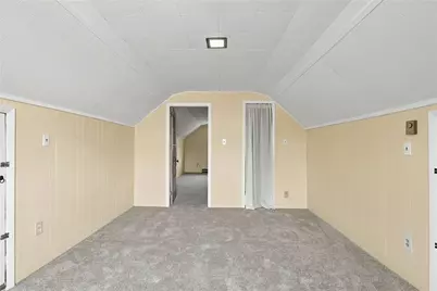 1135 E Susquehanna Street, Salisbury Township, PA 18103 - Photo 25