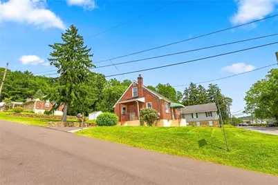 1135 E Susquehanna Street, Salisbury Township, PA 18103 - Photo 33
