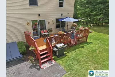 1220 Overlook Court, Chestnuthill Twp, PA 18353 - Photo 25