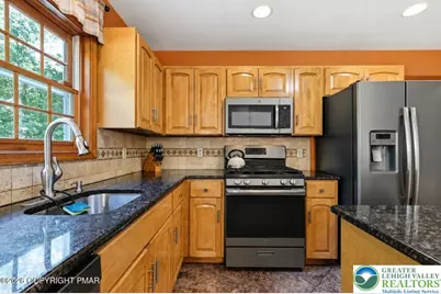 1220 Overlook Court, Chestnuthill Twp, PA 18353 - Photo 49