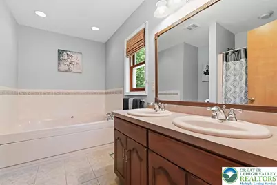 1220 Overlook Court, Chestnuthill Twp, PA 18353 - Photo 77