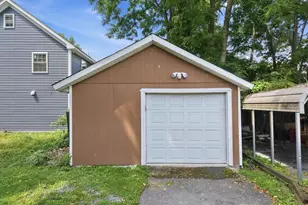 165 Elizabeth St, East Stroudsburg, PA 18301 - Photo 9