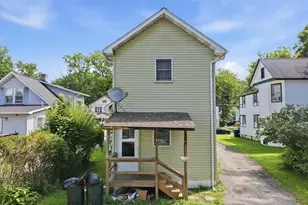 165 Elizabeth St, East Stroudsburg, PA 18301 - Photo 3