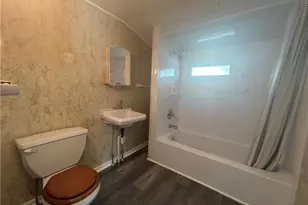 1724 Washington Ave, Northampton Township, PA 18067 - Photo 15