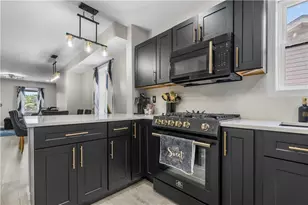 1673 Newport Ave, Northampton Boro, PA 18067 - Photo 17
