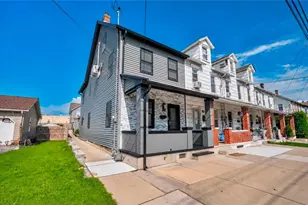 1673 Newport Ave, Northampton Boro, PA 18067 - Photo 3