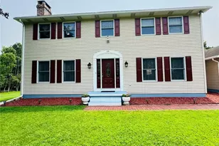 118 Crabapple Ln, Stroud Twp, PA 18301 - Photo 3