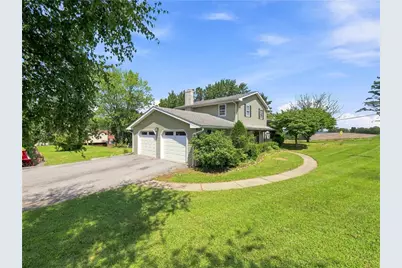 2815 Semmel Road, North Whitehall Township, PA 18080 - Photo 7