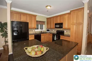 71 Moor Dr, Easton, PA 18045 - Photo 7