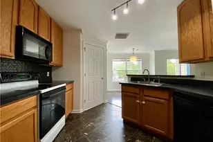 856 Nittany Ct, South Whitehall Township, PA 18104 - Photo 9