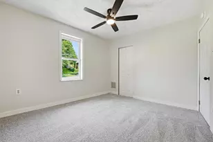 330 N 6th St, Bangor, PA 18013 - Photo 23