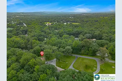 1350 Spring Drive, Lehigh Township, PA 18088 - Photo 35