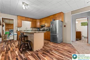 1350 Spring Dr, Lehigh Township, PA 18088 - Photo 5