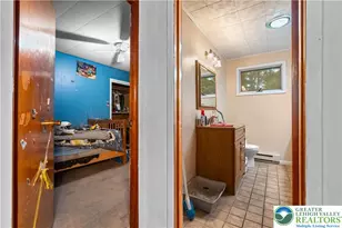 1350 Spring Dr, Lehigh Township, PA 18088 - Photo 25