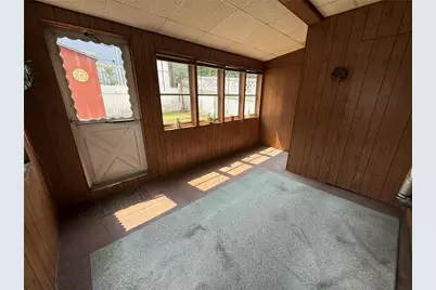 228 E Patterson Street, Lansford, PA 18232 - Photo 17
