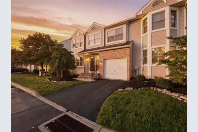 184 Ridings Circle #184, Macungie Boro, PA 18062 - Photo 1