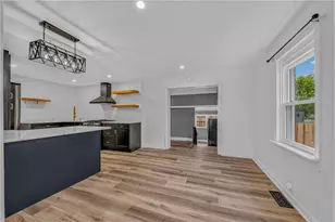 1528 Catalina Ave, Allentown City, PA 18103 - Photo 13