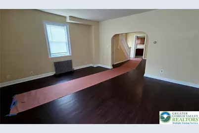230 Wood Street, Catasauqua Boro, PA 18032 - Photo 3