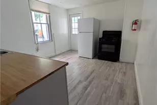 329 E Broad St, Bethlehem City, PA 18018 - Photo 5
