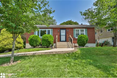 836 Gilly Avenue, Bethlehem City, PA 18015 - Photo 3