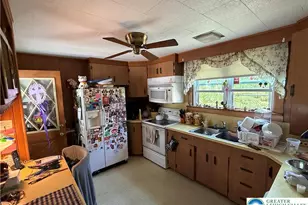 229 Patterson St, Lansford, PA 18232 - Photo 9