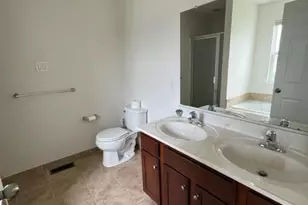 974 King Way, Upper Macungie Township, PA 18031 - Photo 9