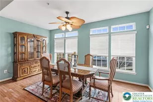 1632 Oakridge Ln, Hellertown Boro, PA 18055 - Photo 9