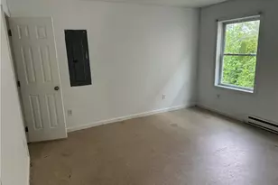 909 Monroe Ave, Scranton City, PA 18510 - Photo 15