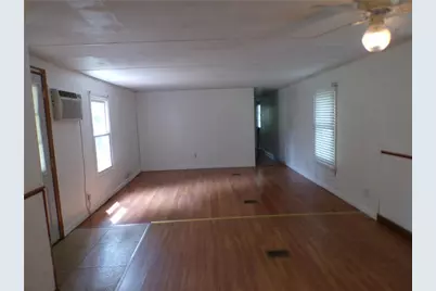 717 Washington Street, Walnutport, PA 18088 - Photo 3