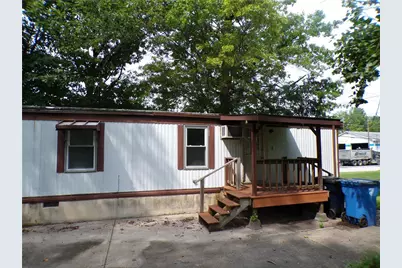 717 Washington Street, Walnutport Boro, PA 18088 - Photo 1