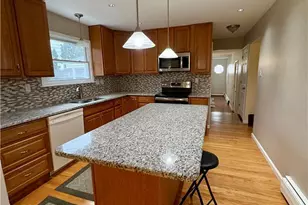 7270 Hillcrest Dr, Macungie Boro, PA 18062 - Photo 9