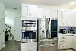 1391 Caspian St, Allentown City, PA 18104 - Photo 7