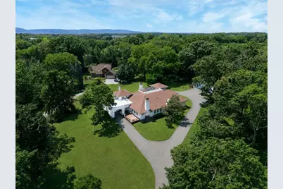 235 Bella Vista Drive, Bethlehem City, PA 18017 - Photo 5