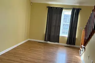 2661 Anthony Ct, Palmer Twp, PA 18045 - Photo 3