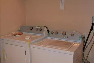 204 S Kathryn St, Palmer Twp, PA 18045 - Photo 23