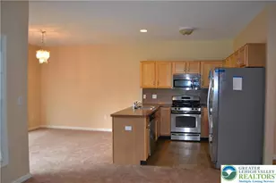 204 S Kathryn St, Palmer Twp, PA 18045 - Photo 9